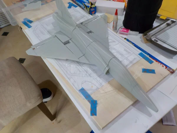 Model airplanes